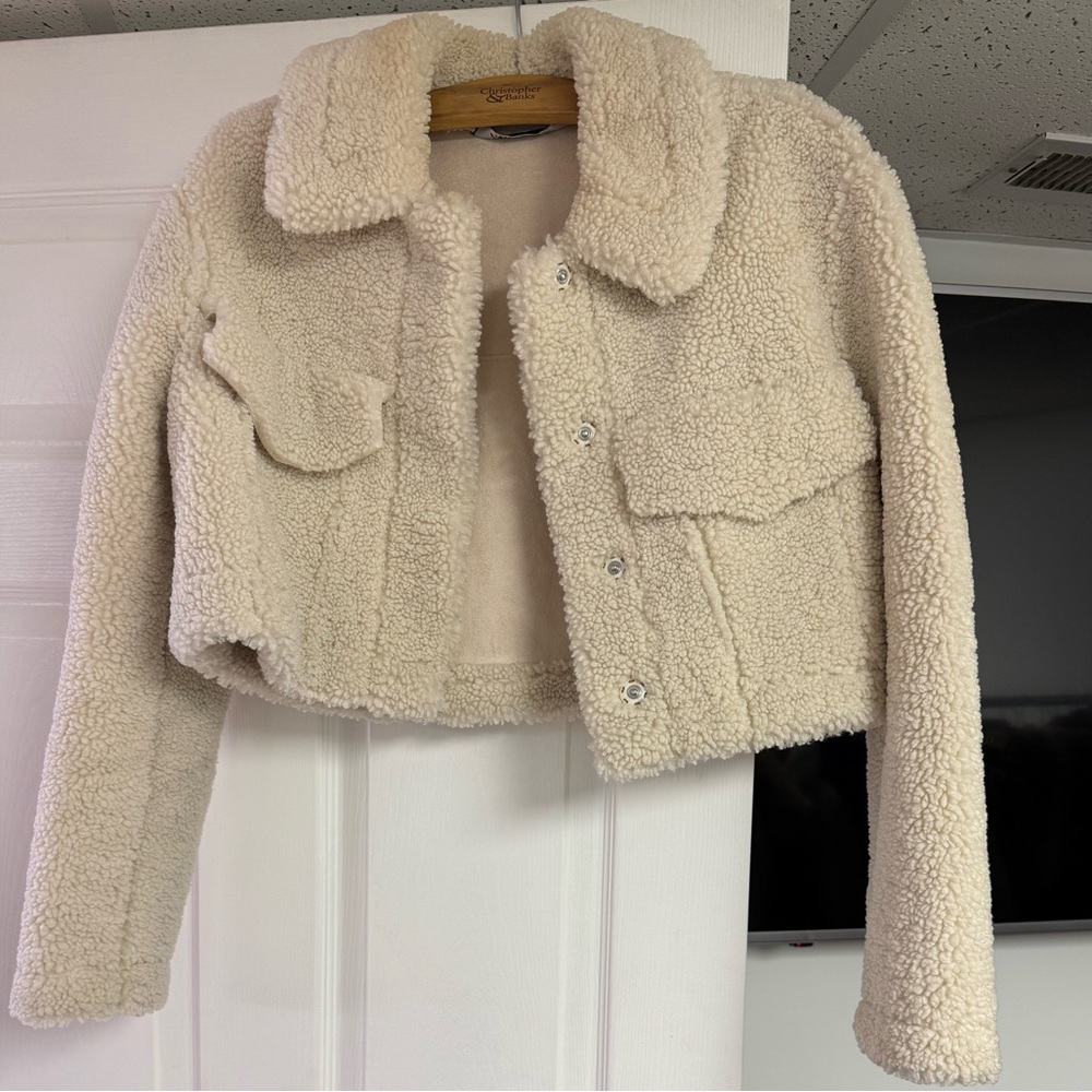 Women's Cream Sherpa Jacket